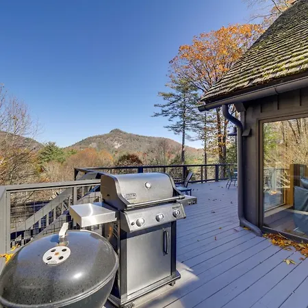 Stunning Cashiers Vacation Home With Mountain Views!